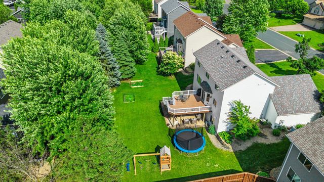 2721 Pampas Court, Shakopee, MN 55379