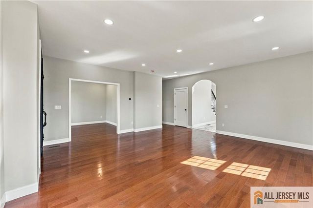 1855 Woodland Avenue, Edison, NJ 08820