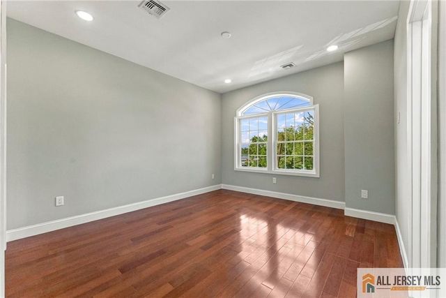 1855 Woodland Avenue, Edison, NJ 08820