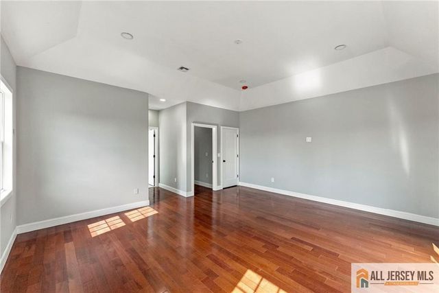 1855 Woodland Avenue, Edison, NJ 08820