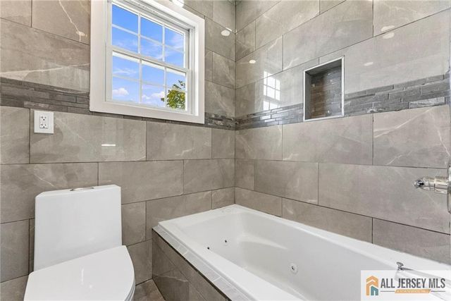 1855 Woodland Avenue, Edison, NJ 08820