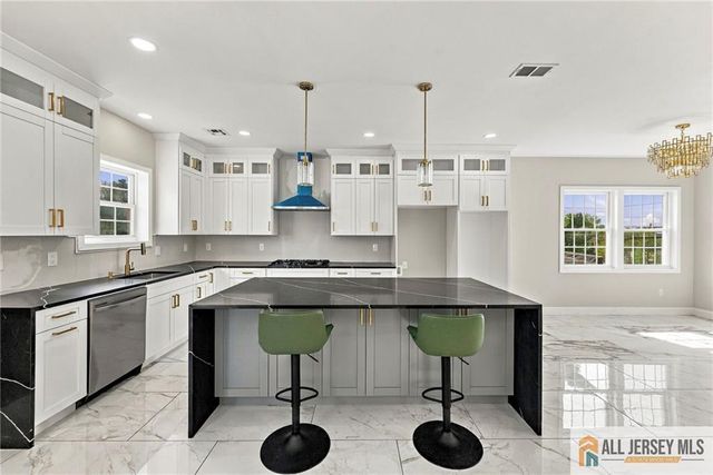 1855 Woodland Avenue, Edison, NJ 08820