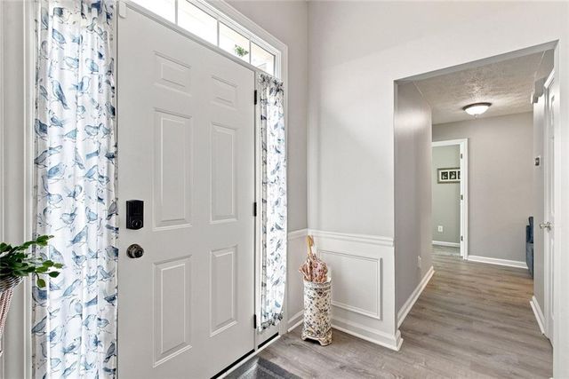 517 Huntgate Road, Woodstock, GA 30189