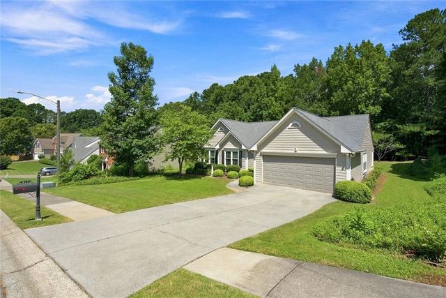 517 Huntgate Road, Woodstock, GA 30189