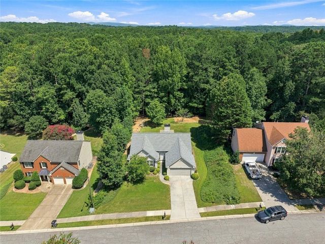517 Huntgate Road, Woodstock, GA 30189