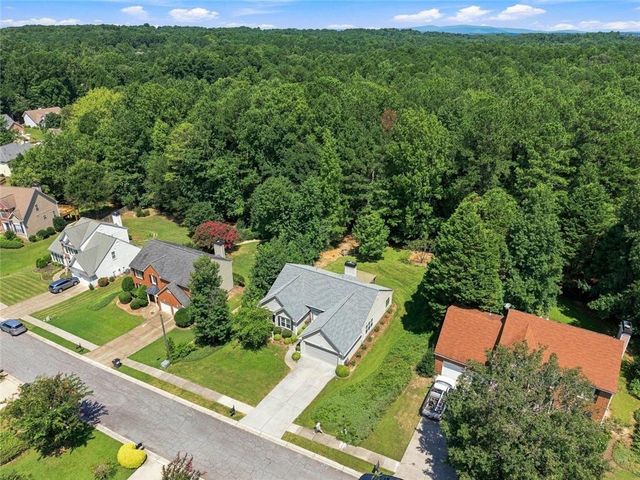 517 Huntgate Road, Woodstock, GA 30189