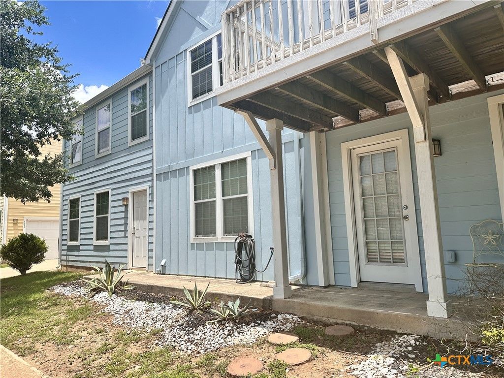 264 Trestle Tree A, San Marcos, TX 78666