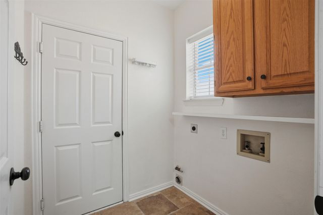 6613 Barclay Lane, Garland, TX 75044