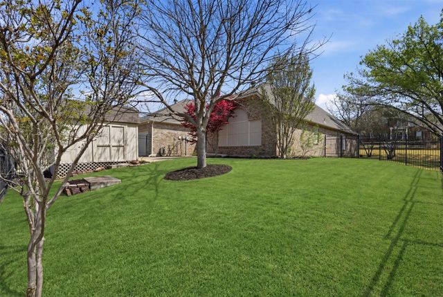 6613 Barclay Lane, Garland, TX 75044