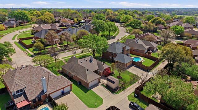 6613 Barclay Lane, Garland, TX 75044