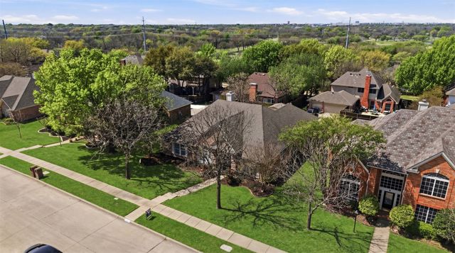 6613 Barclay Lane, Garland, TX 75044