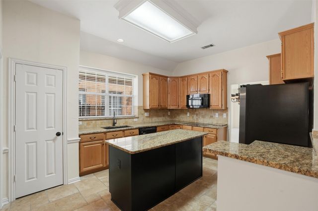 6613 Barclay Lane, Garland, TX 75044