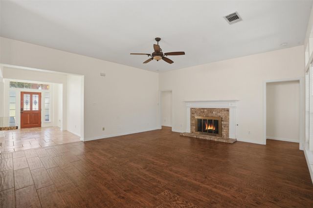 6613 Barclay Lane, Garland, TX 75044