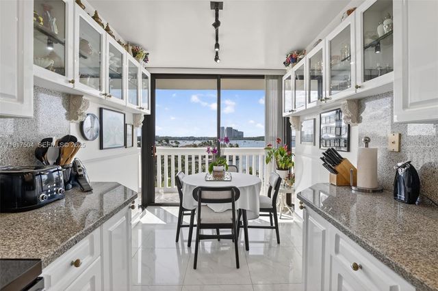 1000 Island Boulevard 602, Aventura, FL 33160