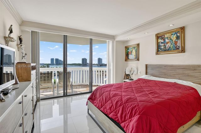 1000 Island Boulevard 602, Aventura, FL 33160
