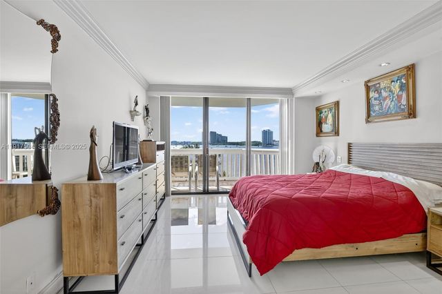 1000 Island Boulevard 602, Aventura, FL 33160