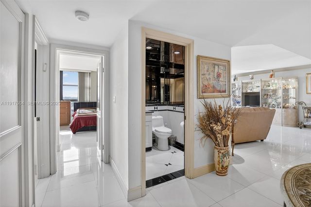 1000 Island Boulevard 602, Aventura, FL 33160