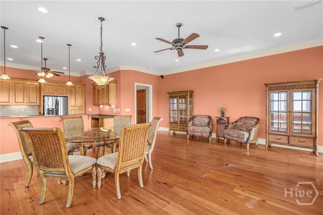 107 Broad Street D, Darien, GA 31305