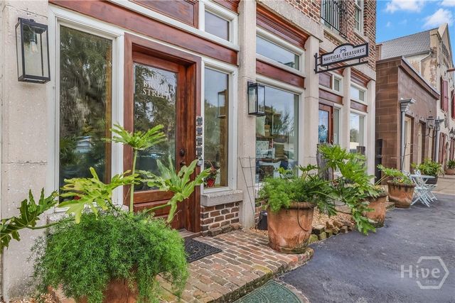 107 Broad Street D, Darien, GA 31305