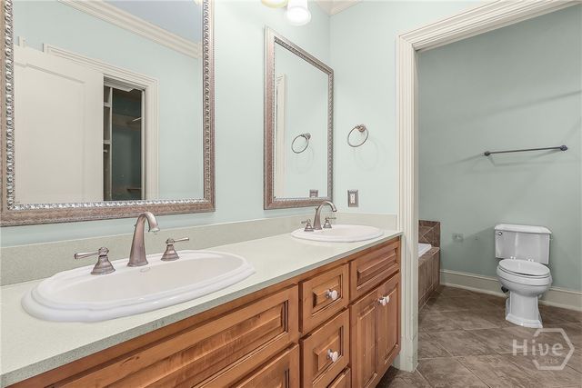 107 Broad Street D, Darien, GA 31305