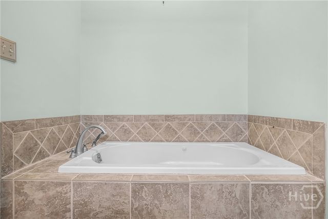 107 Broad Street D, Darien, GA 31305