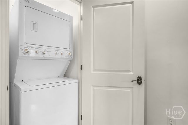 107 Broad Street D, Darien, GA 31305