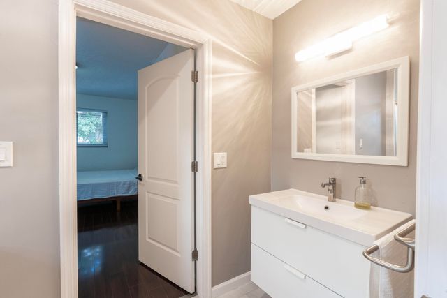 2141 N 56th Avenue, Hollywood, FL 33021
