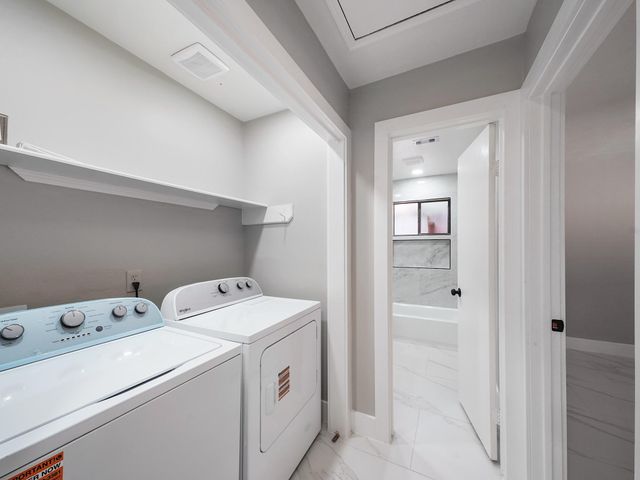 23 Summer Crest Circle, The Woodlands, TX 77381