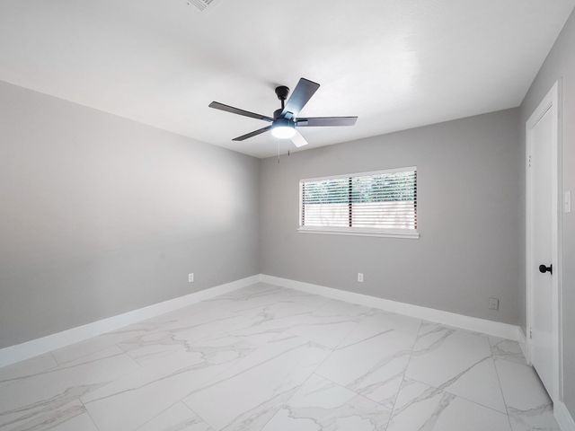 23 Summer Crest Circle, The Woodlands, TX 77381