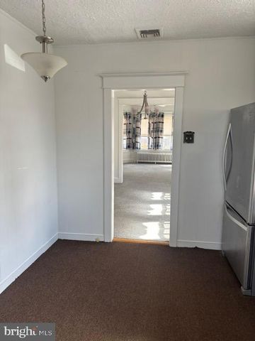 257 NEWPORTVILLE RD, Croydon, PA 19021