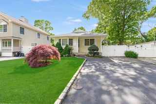 30 Paul Drive, Mastic, NY 11950