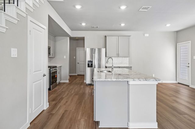 2752 Teton Street, Corinth, TX 76210