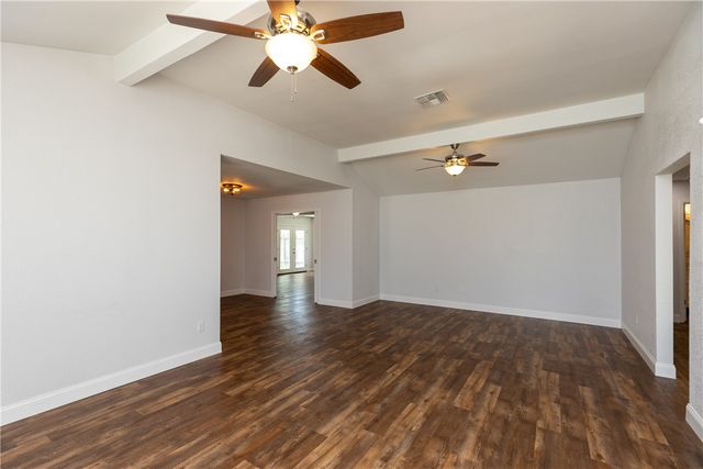 842 Quetzal St, Corpus Christi, TX 78418