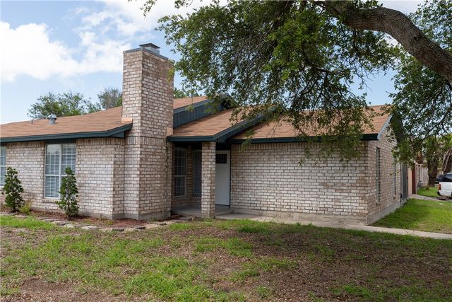 842 Quetzal St, Corpus Christi, TX 78418