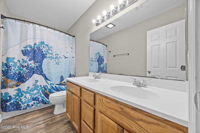 128 Airleigh Place, Richlands, NC 28574