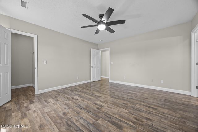 128 Airleigh Place, Richlands, NC 28574