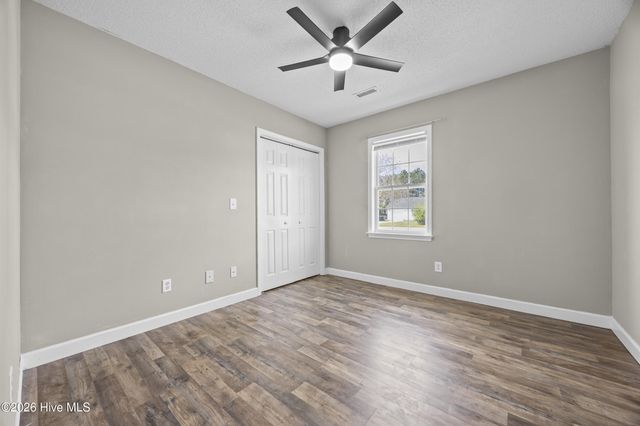 128 Airleigh Place, Richlands, NC 28574