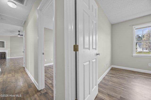 128 Airleigh Place, Richlands, NC 28574