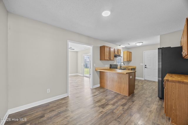 128 Airleigh Place, Richlands, NC 28574