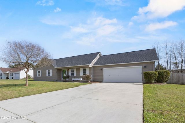 128 Airleigh Place, Richlands, NC 28574