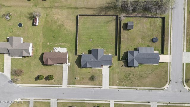 128 Airleigh Place, Richlands, NC 28574