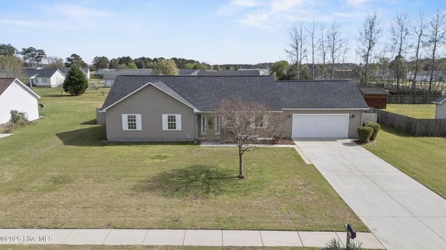 128 Airleigh Place, Richlands, NC 28574