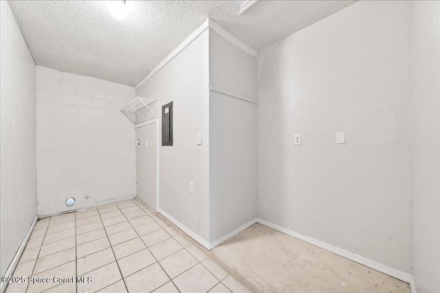 257 Dorado Avenue NE, Palm Bay, FL 32907