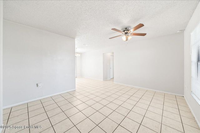 257 Dorado Avenue NE, Palm Bay, FL 32907