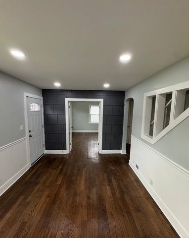 9344 S Michigan Avenue, Chicago, IL 60619