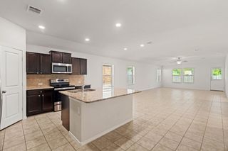 817 Tabernash DR, Leander, TX 78641