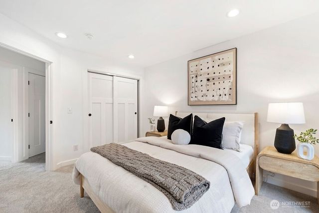 4837 S Holly Street, Seattle, WA 98118