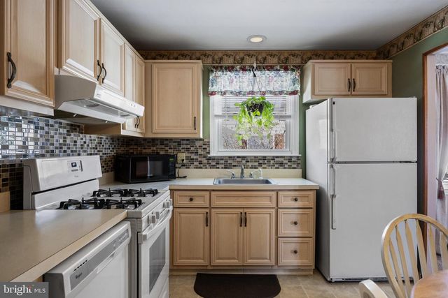 49 NASSAU RD, Lumberton, NJ 08048