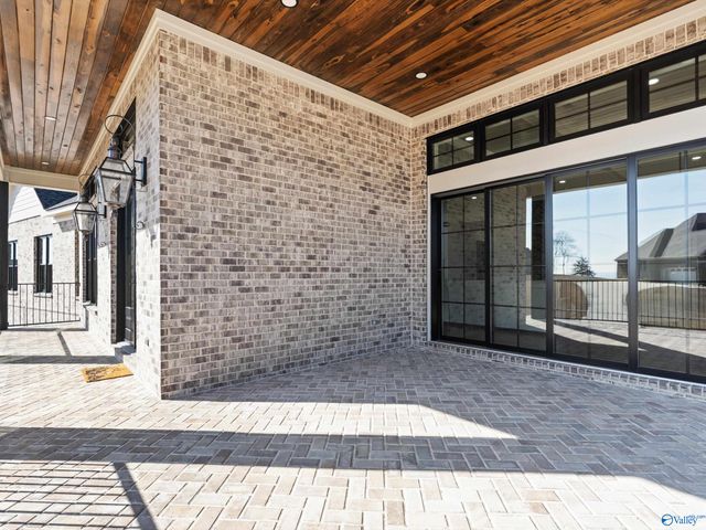 210 Legendary Drive, Guntersville, AL 35976