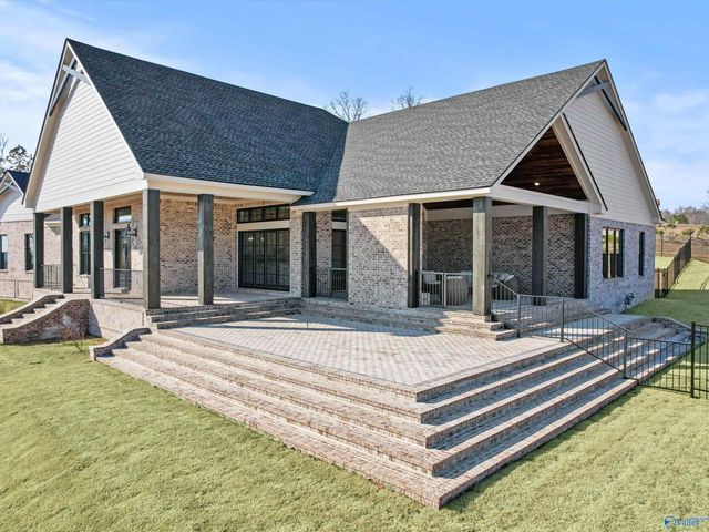 210 Legendary Drive, Guntersville, AL 35976